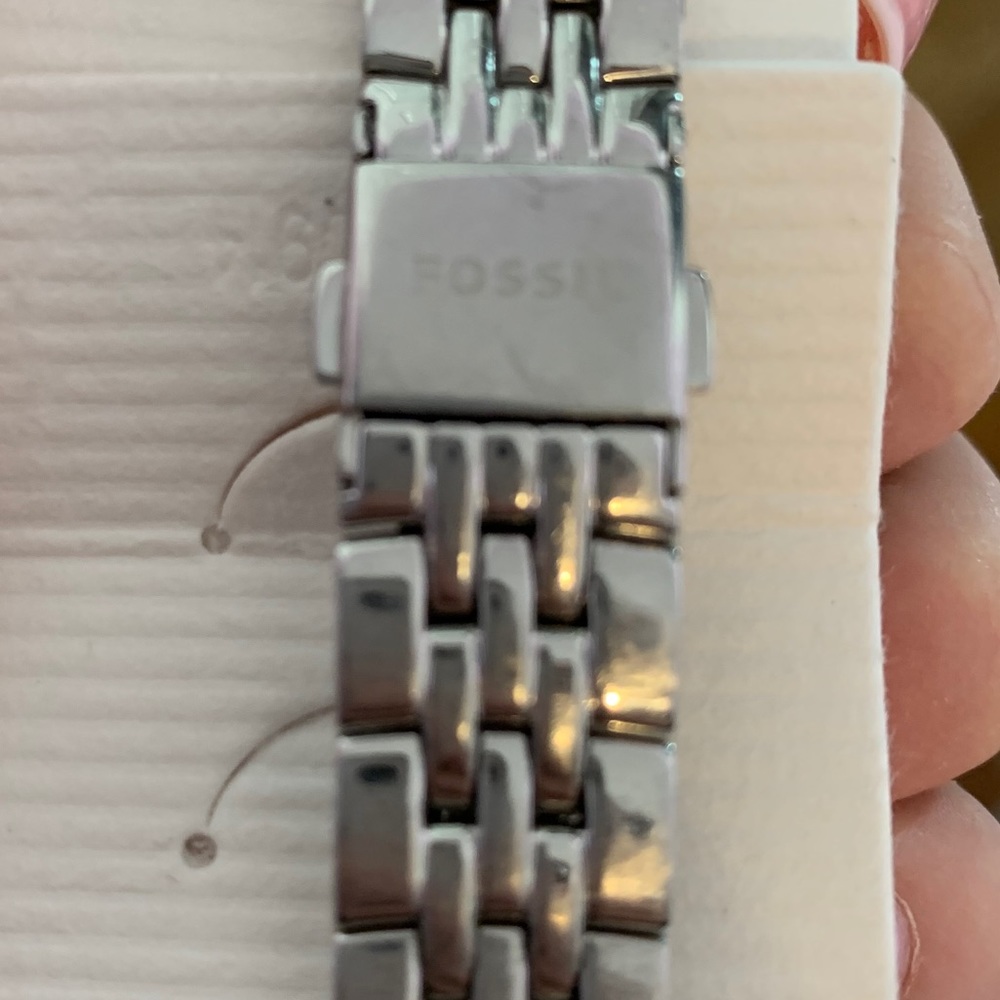 Fossil Watch - Picture 6 of 6